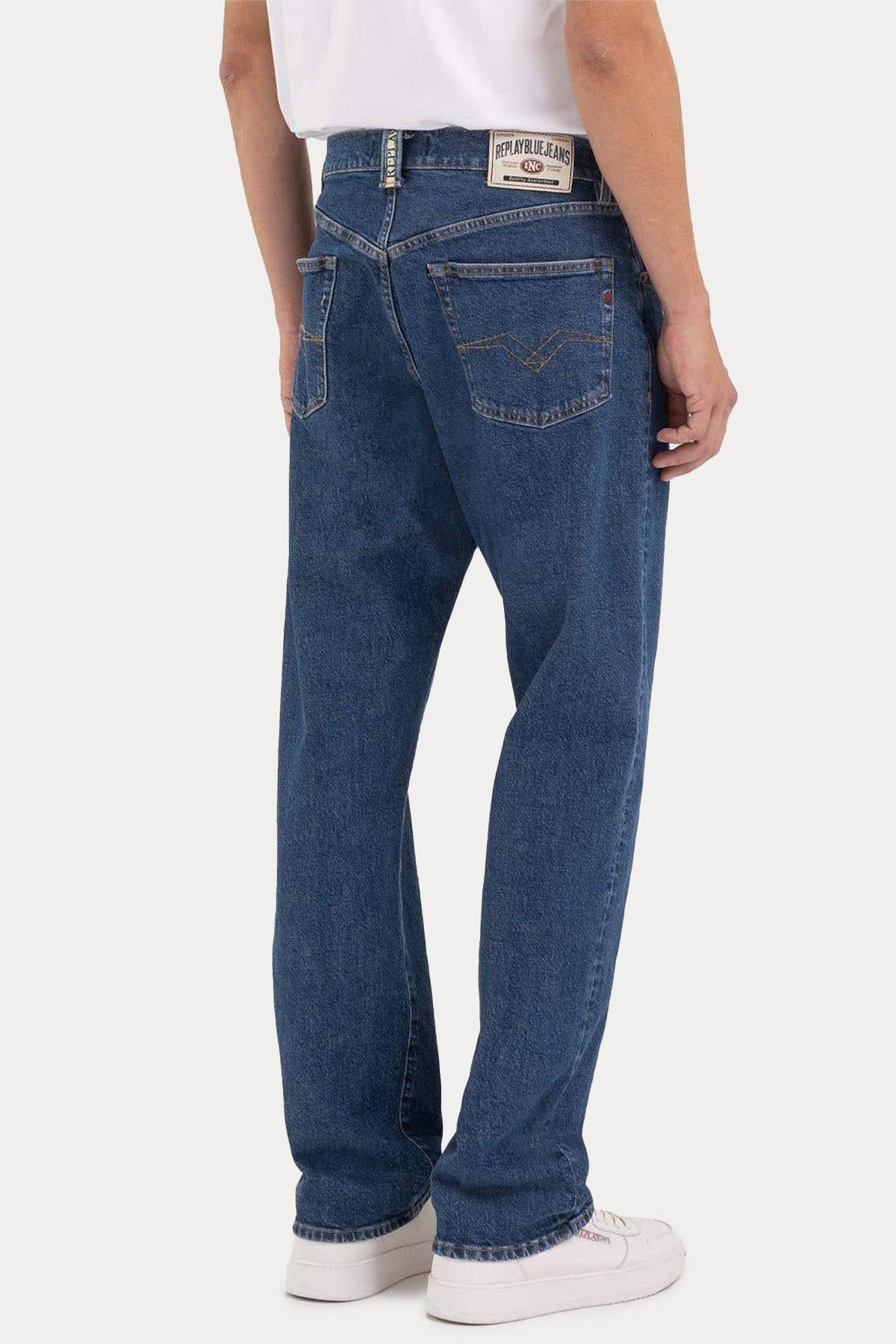 Replay M9Z1 Straight Fit Jeans