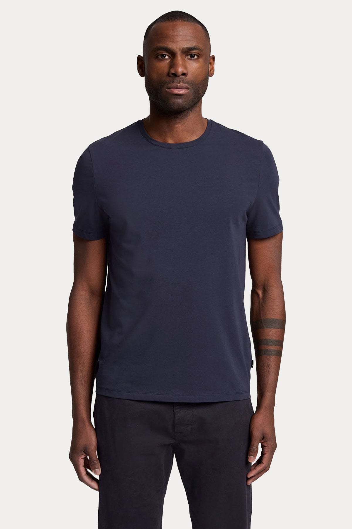 7 For All Mankind Luxe Performance Regular Fit Yuvarlak Yaka T-shirt