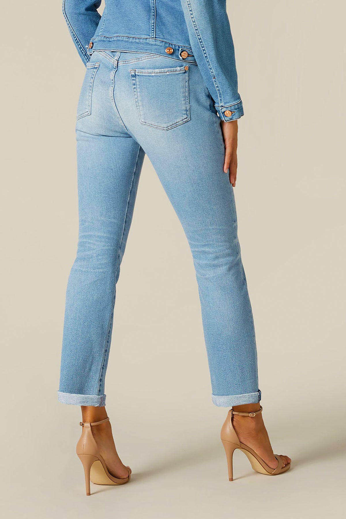 7 For All Mankind Relaxed Skinny Girlfriend Jeans-Libas Trendy Fashion Store