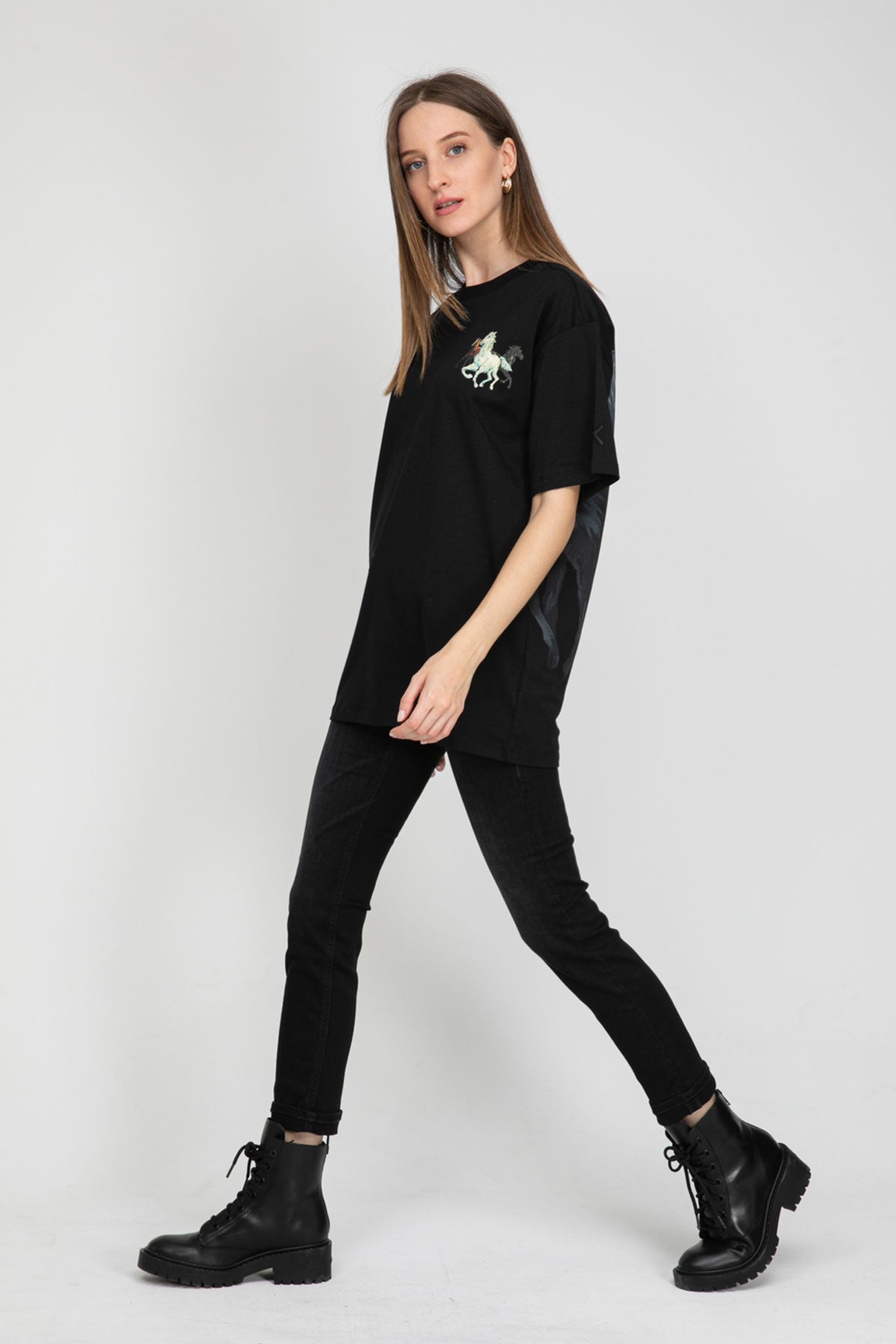 Kenzo Oversize Horses T-shirt-Libas Trendy Fashion Store